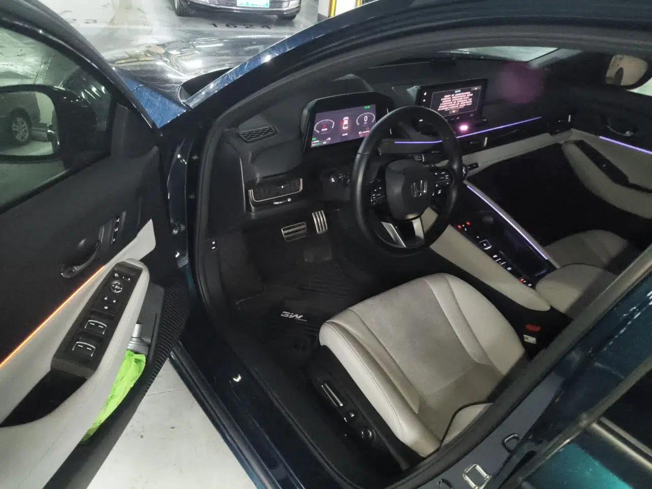 Honda Inspire New Energy 2023 ePHEV Smart Edition — миниатюра 16