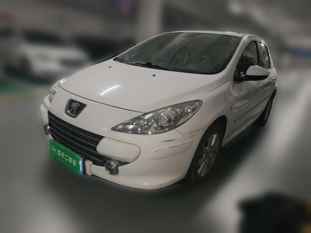 Peugeot 307 2013 Hatchback 1.6L Automatic Comfort Edition — миниатюра 1