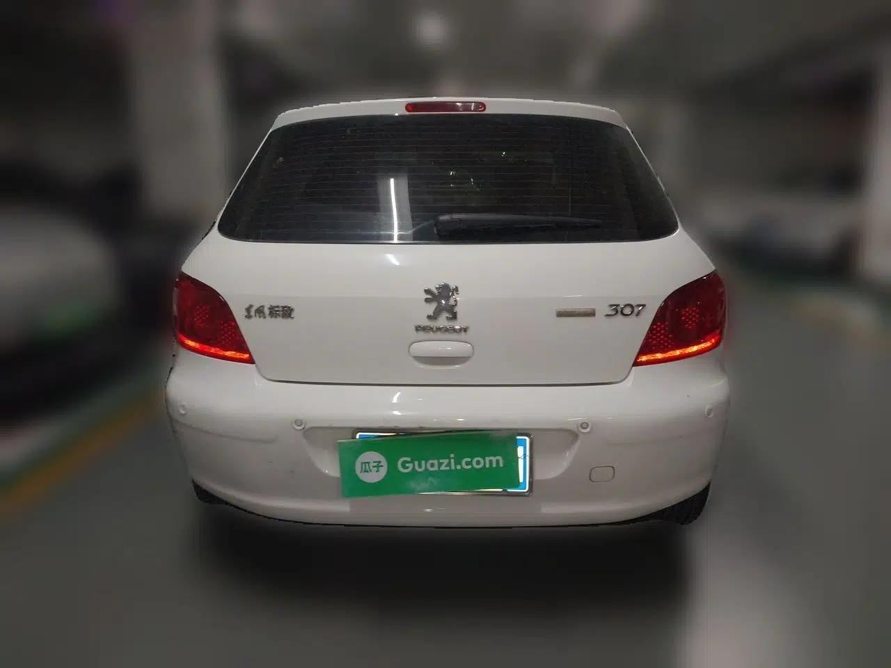 Peugeot 307 2013 Hatchback 1.6L Automatic Comfort Edition — миниатюра 3