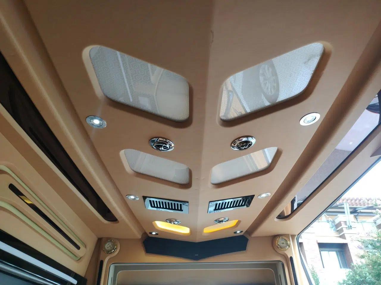 Mercedes-Benz Sprinter — миниатюра 18