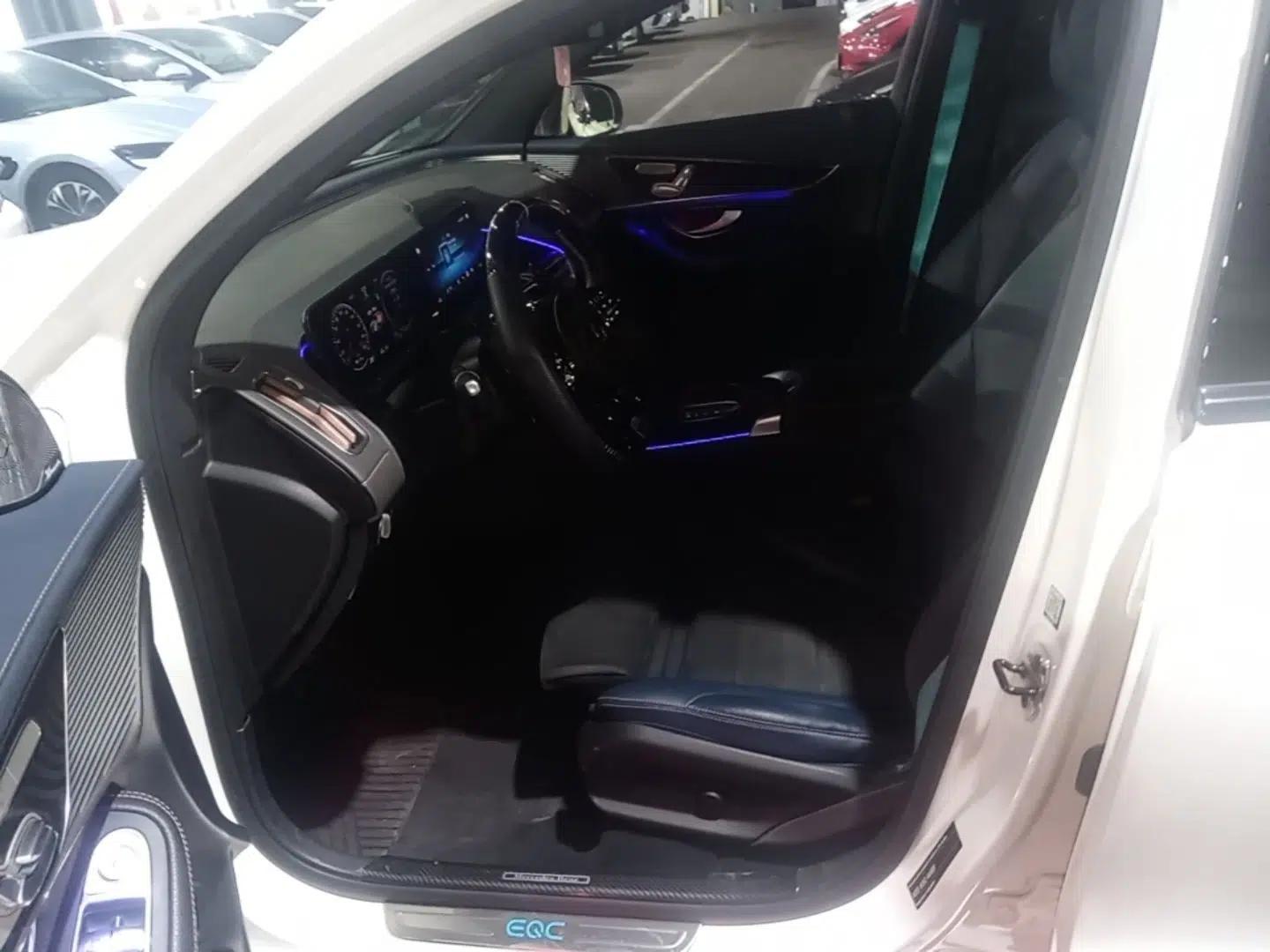 Mercedes-Benz EQC 2020 EQC 400 4MATIC — миниатюра 17