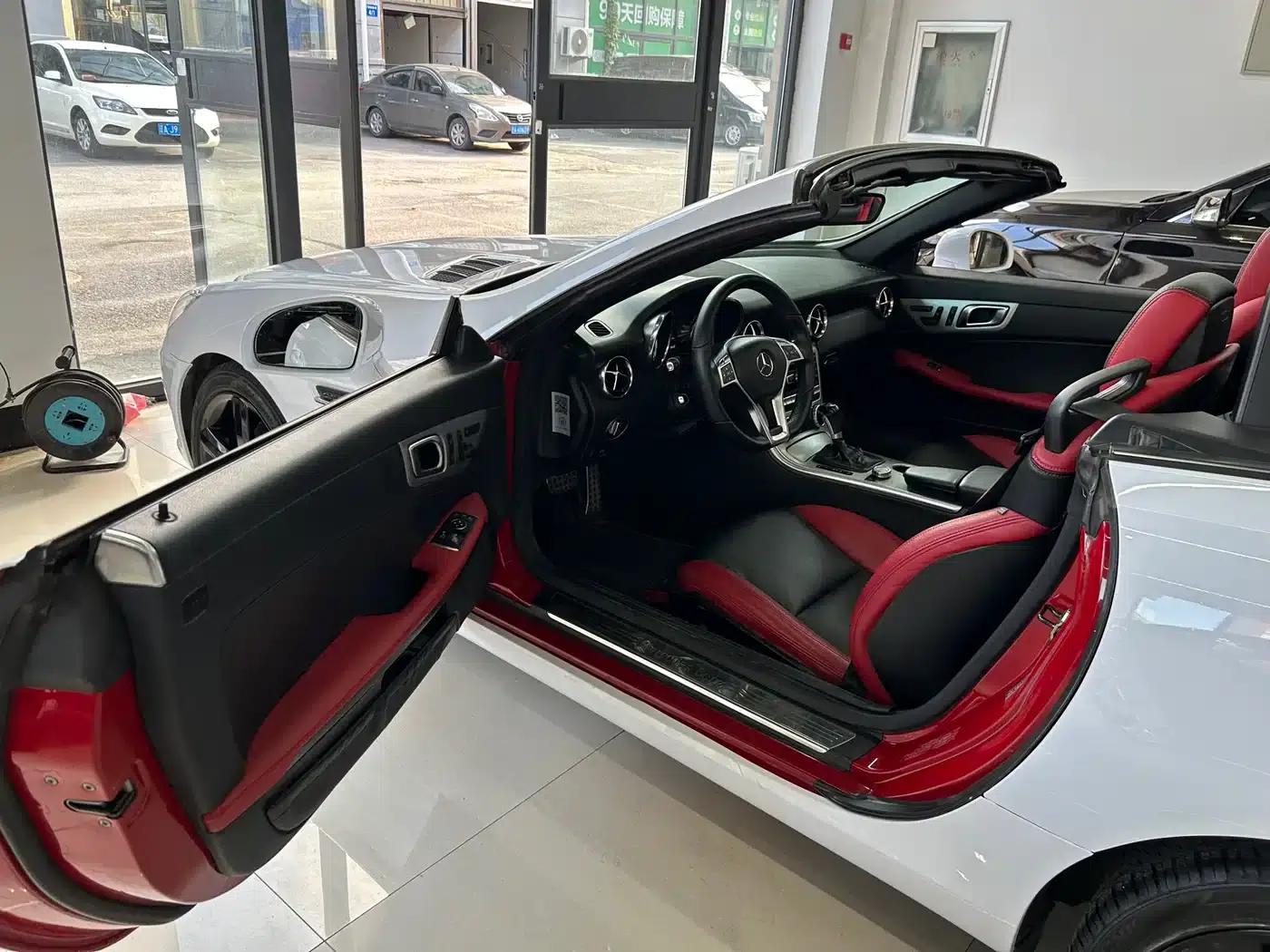 Mercedes-Benz SLK-Class 2011 SLK 200 Fashion Edition — миниатюра 21