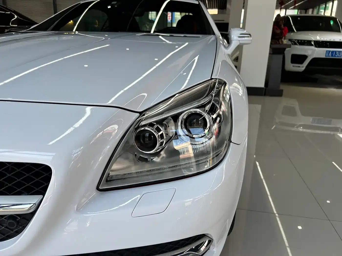 Mercedes-Benz SLK-Class 2011 SLK 200 Fashion Edition — миниатюра 26