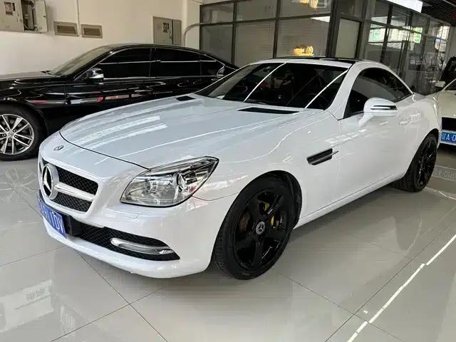 Mercedes-Benz SLK-Class 2011 SLK 200 Fashion Edition