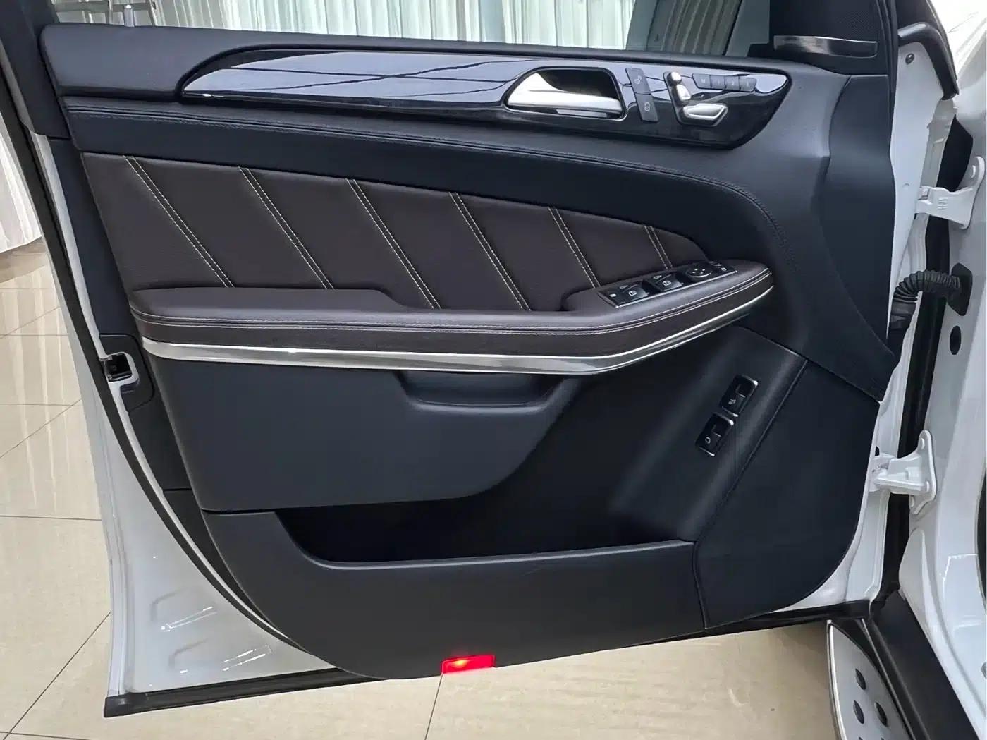 2017 Mercedes-Benz GLS AMG 63 4MATIC — миниатюра 8