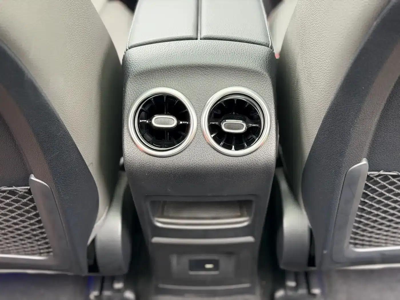 Mercedes-Benz EQA 2022 EQA 300 4MATIC First Edition — миниатюра 12
