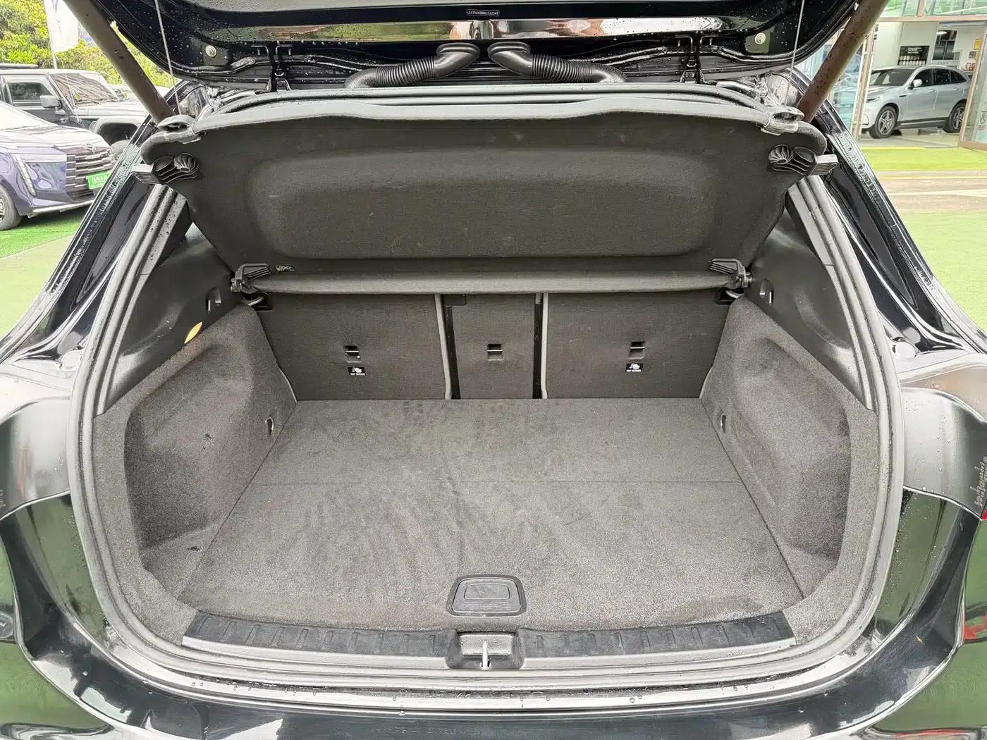Mercedes-Benz EQA 2022 EQA 300 4MATIC First Edition — миниатюра 15
