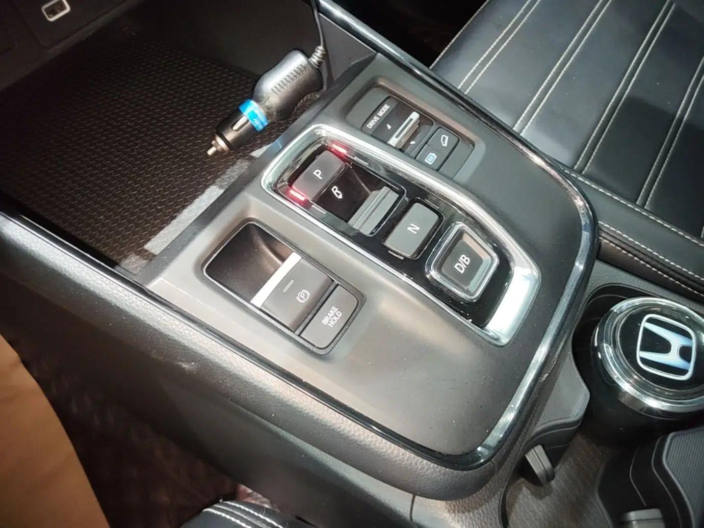 Honda CR-V New Energy 2023 2.0L ePHEV Flagship Edition — миниатюра 16