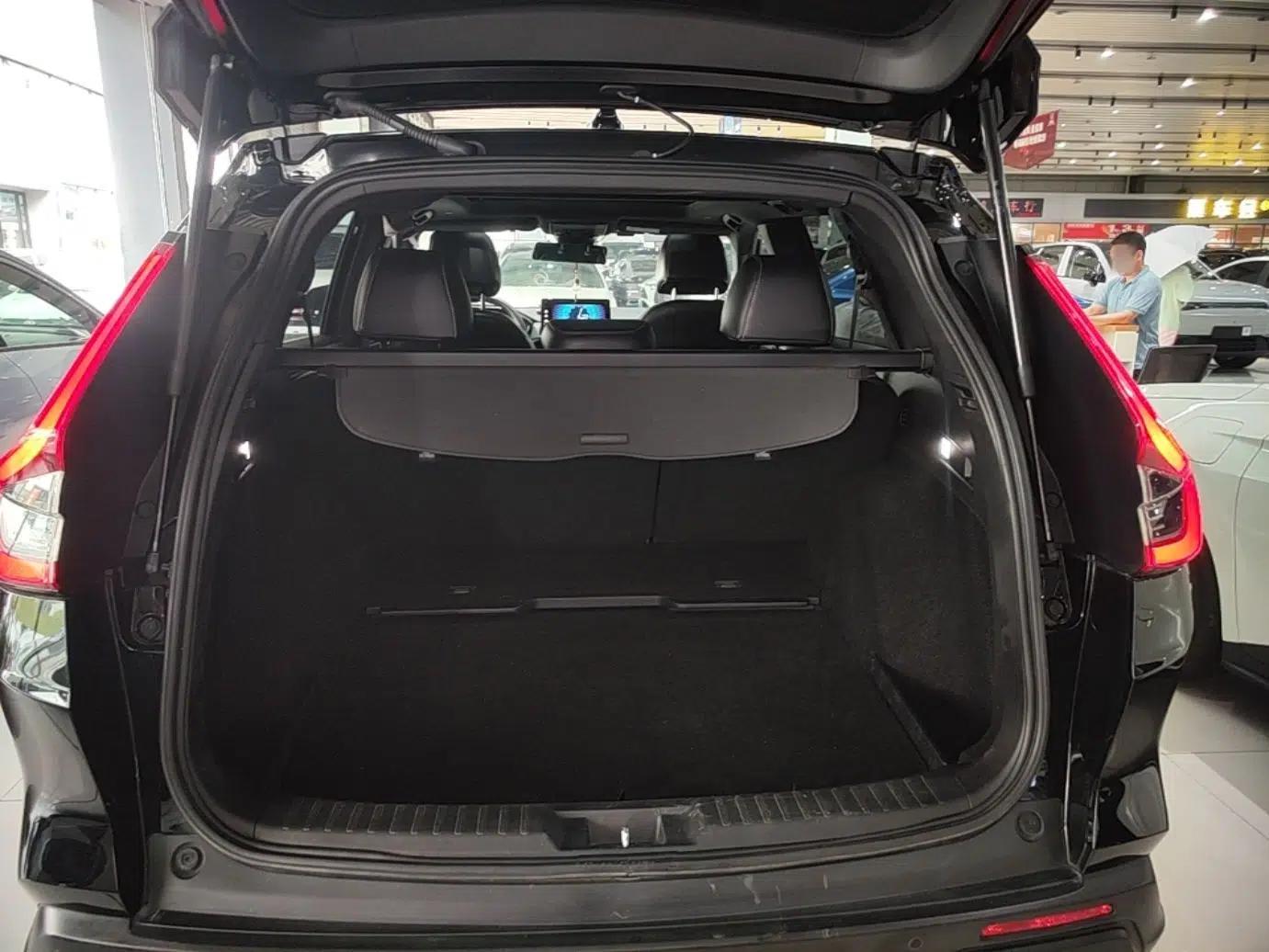 Honda CR-V New Energy 2023 2.0L ePHEV Flagship Edition — миниатюра 22