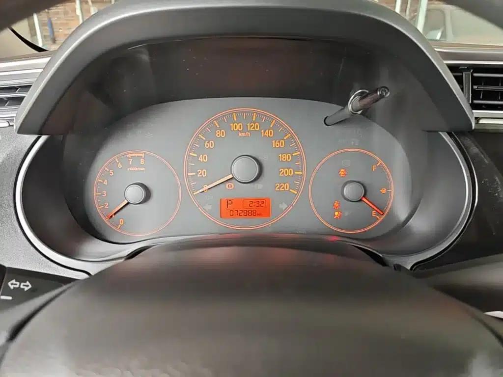2016 Honda Greiz 1.5L CVT Classic Edition — миниатюра 12
