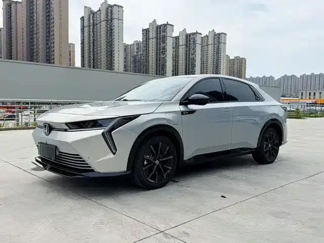 Hunter Light e:NS2 2024 Aura Edition