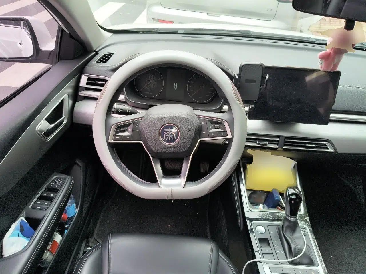 BYD Qin 2019 1.5L Automatic Prestige Model — миниатюра 10