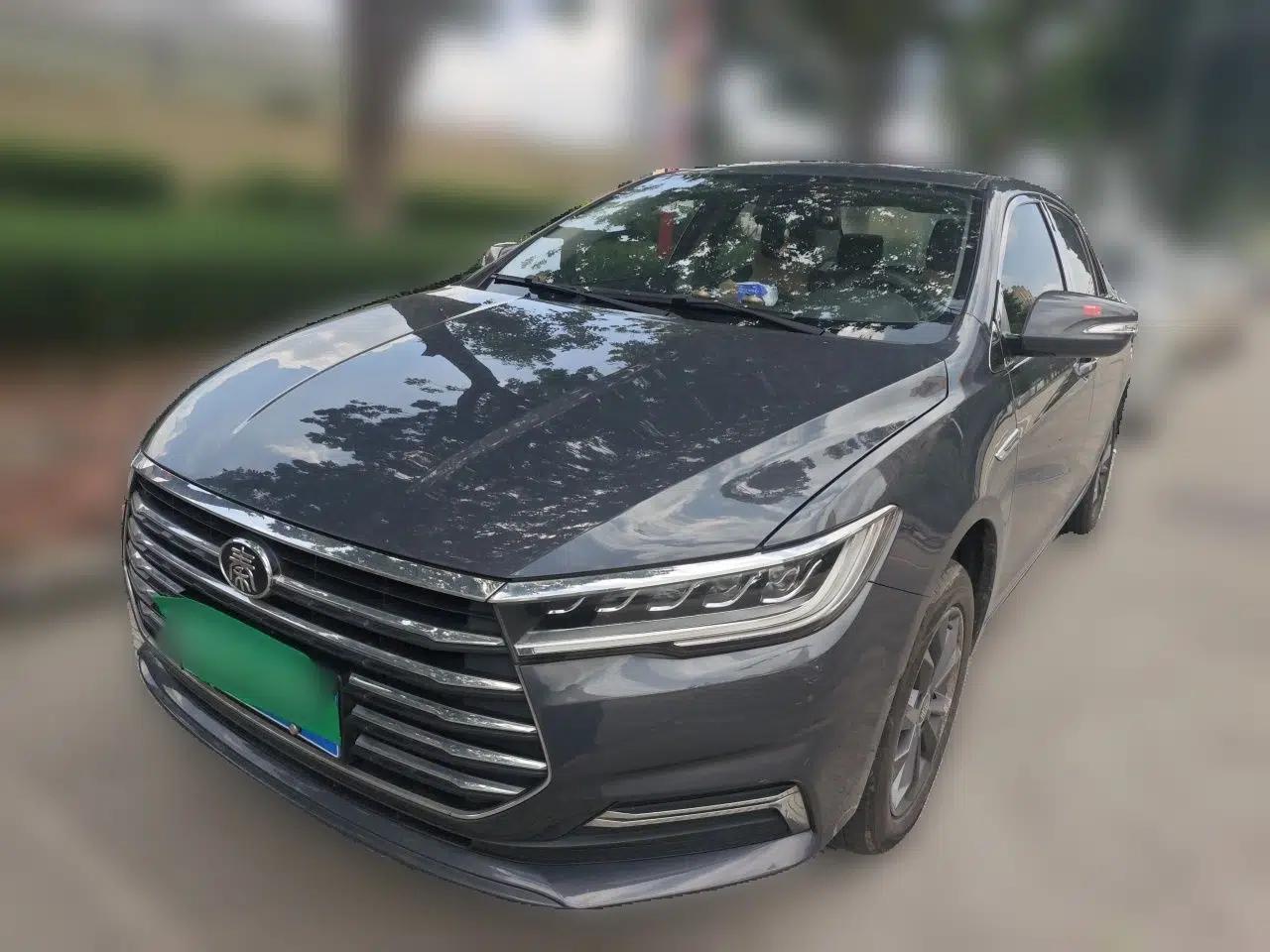 BYD Qin 2019 1.5L Automatic Luxury Model — миниатюра 1