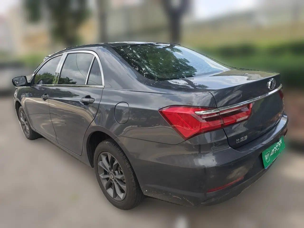 BYD Qin 2019 1.5L Automatic Luxury Model — миниатюра 4