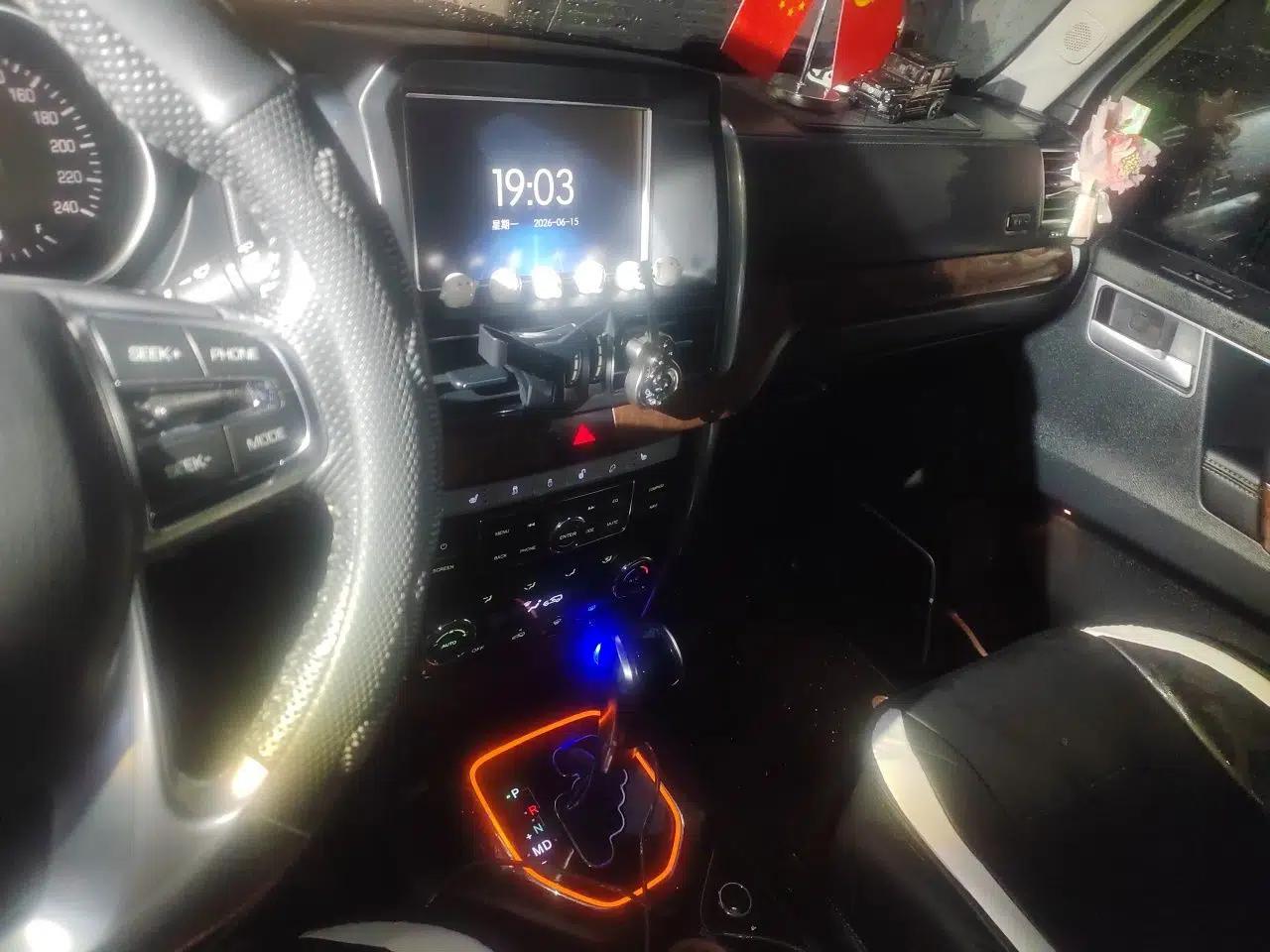 BAIC Off-Road BJ80 2016 2.3T Automatic Prestige Edition — миниатюра 13