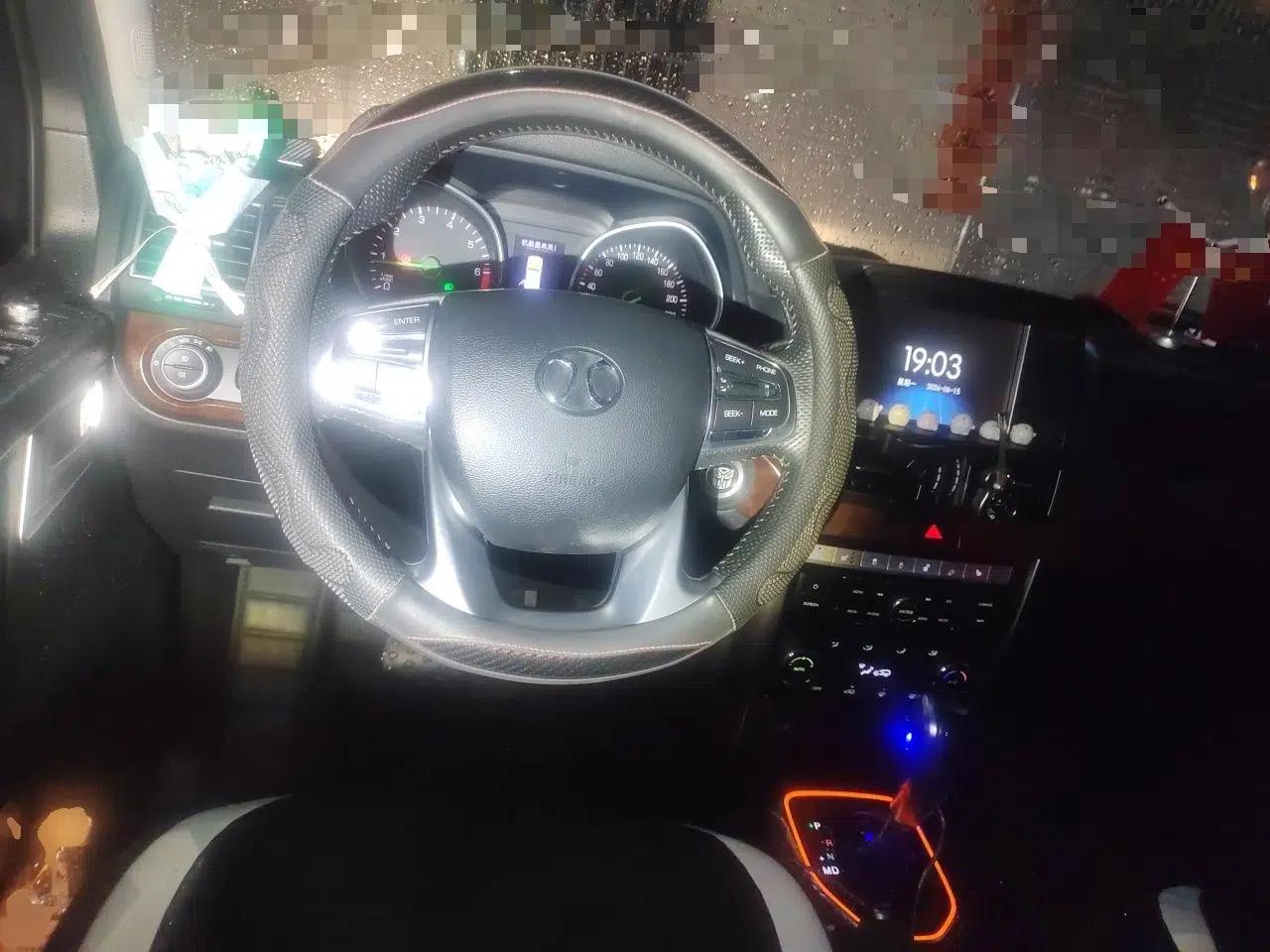 BAIC Off-Road BJ80 2016 2.3T Automatic Prestige Edition — миниатюра 10