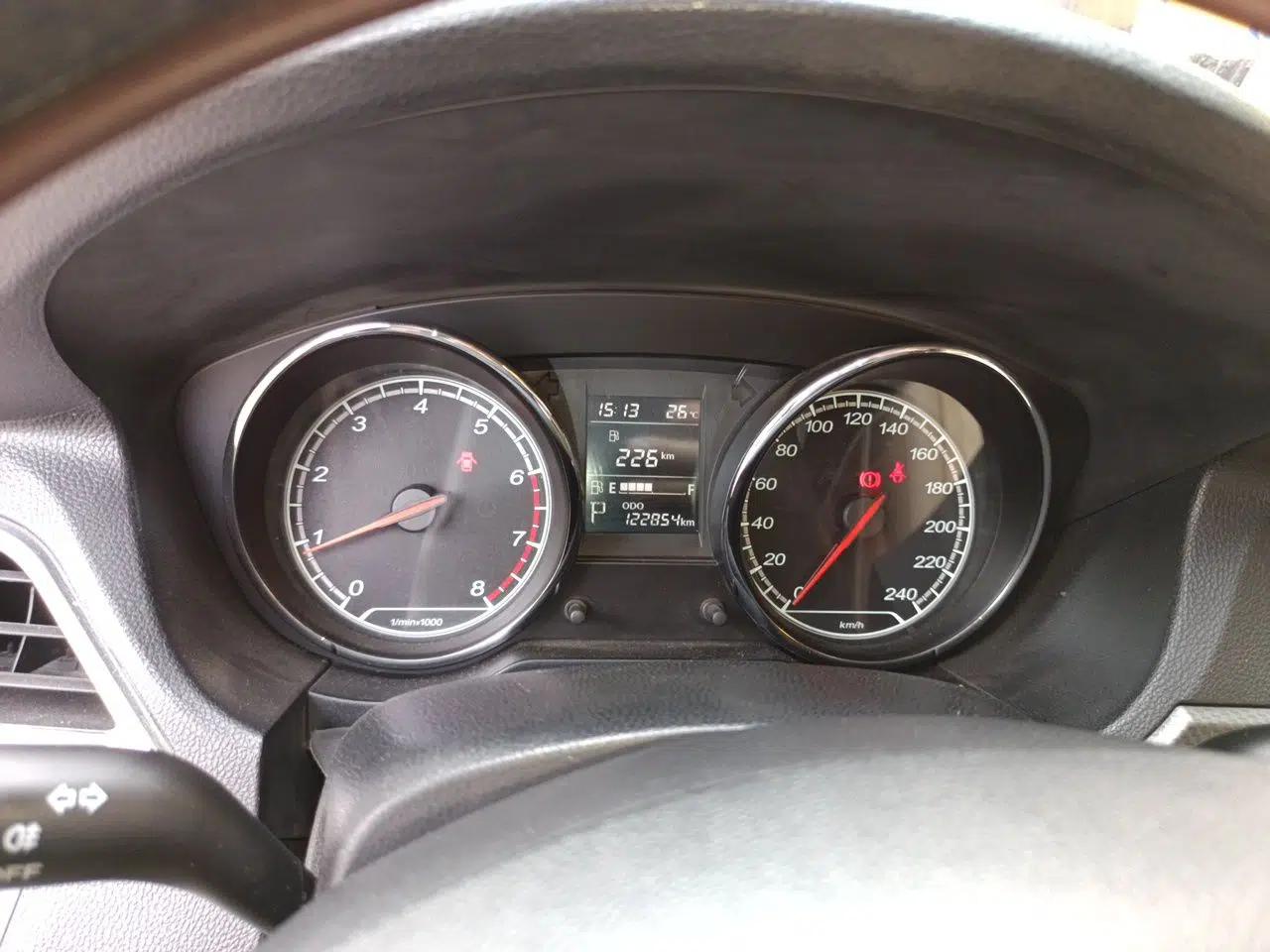 Bestune B30 2016 1.6L Automatic Luxury Model — миниатюра 11