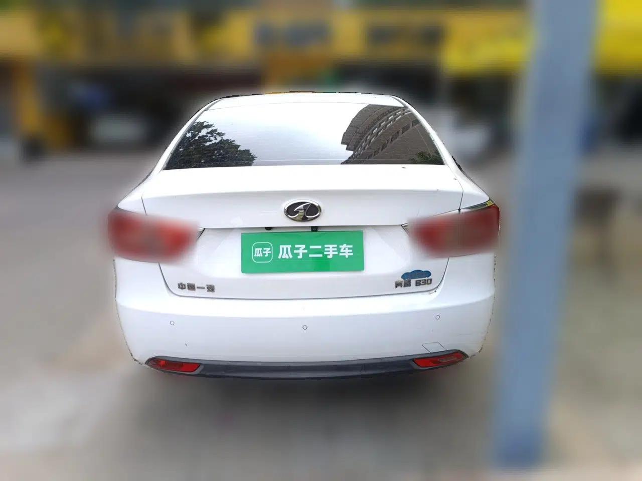 Bestune B30 2016 1.6L Automatic Luxury Model — миниатюра 5