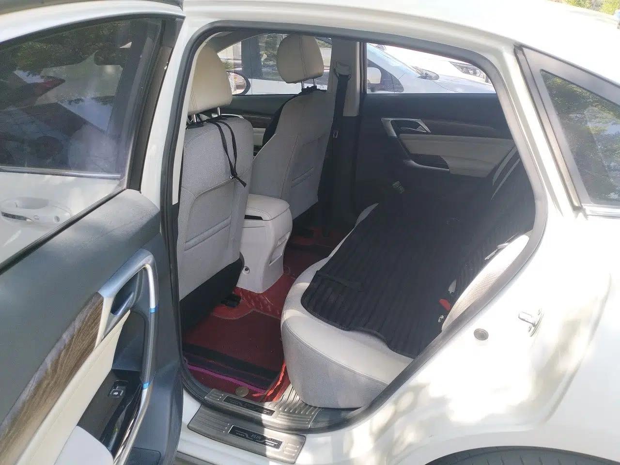 BAIC Beijing EU5 2018 R500 Smart Wind Edition — миниатюра 17
