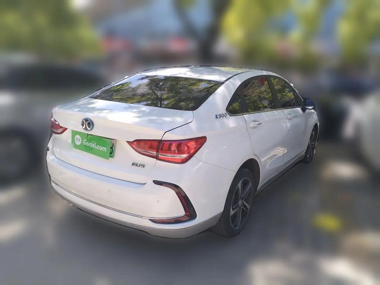 BAIC Beijing EU5 2018 R500 Smart Wind Edition — миниатюра 6