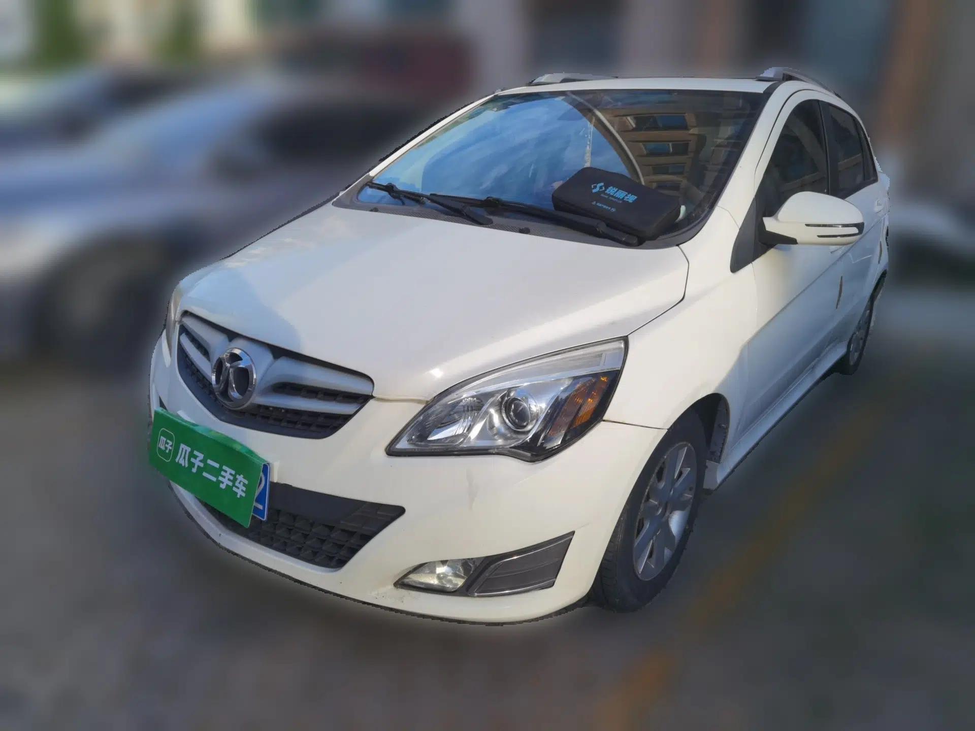 BAIC E Series 2012 Hatchback 1.5L Automatic Leshang Version — миниатюра 1
