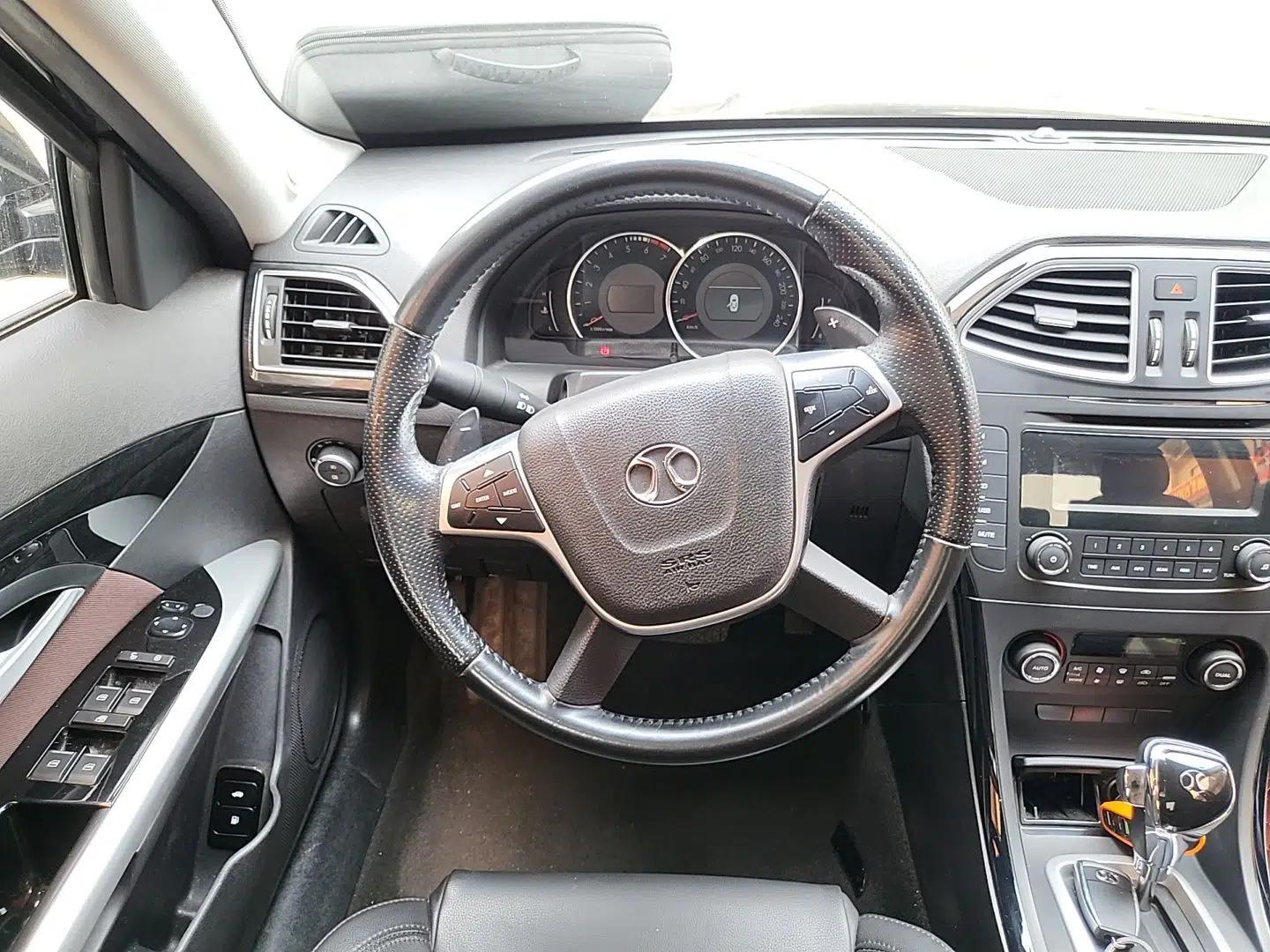 BAIC Senova D70 2018 Performance Version 1.8T Comfort Version — миниатюра 10