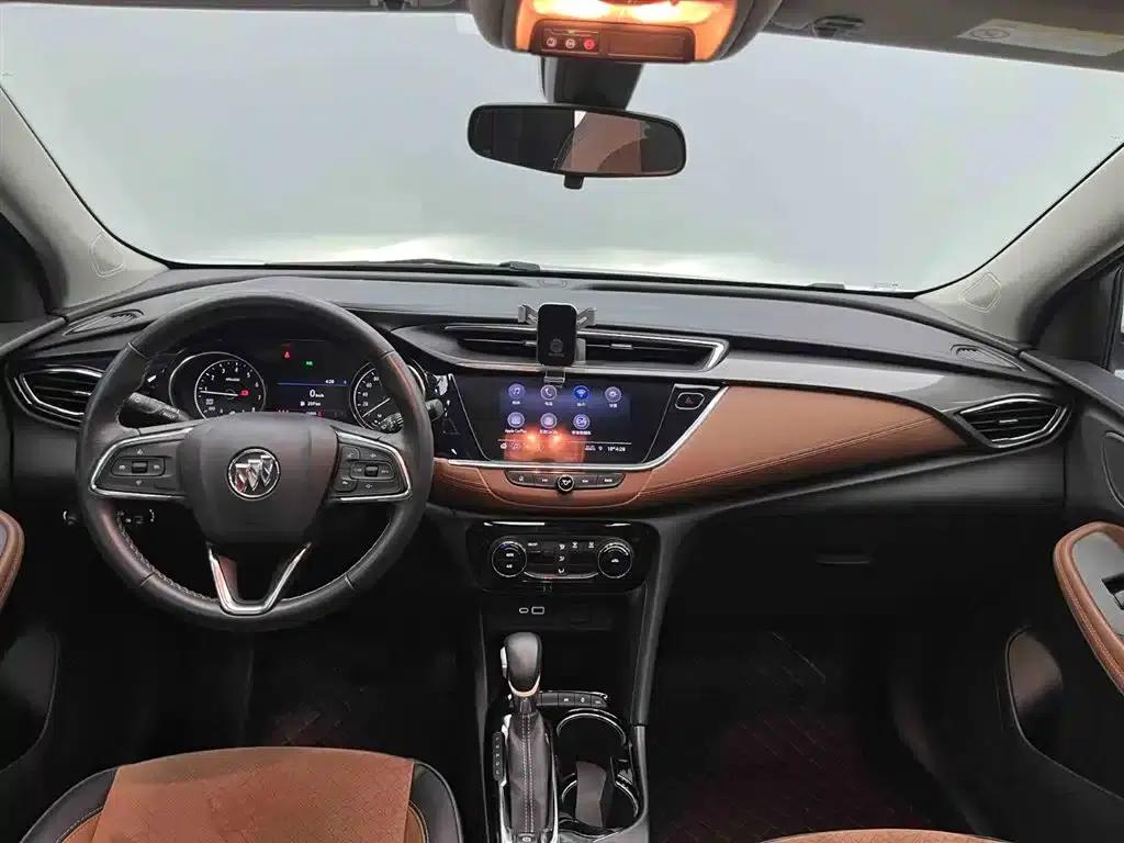Encore GX 2022 332T CVT 2WD Luxury — миниатюра 2