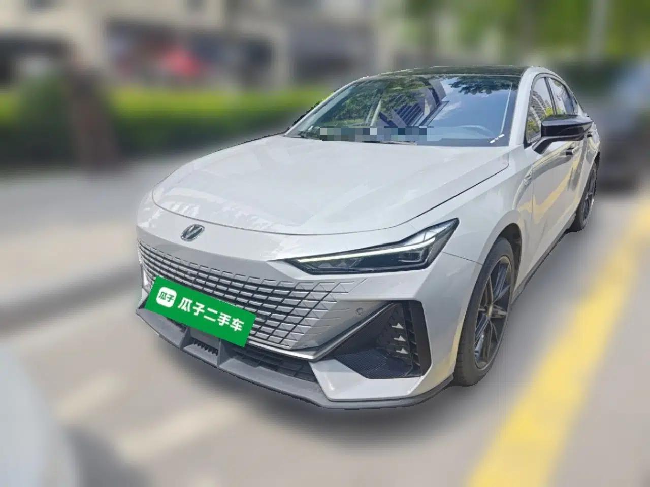 CHANGAN UNI-V iDD 2023 ZhiDian iDD 1.5T 113km ZhiKu Model — миниатюра 1