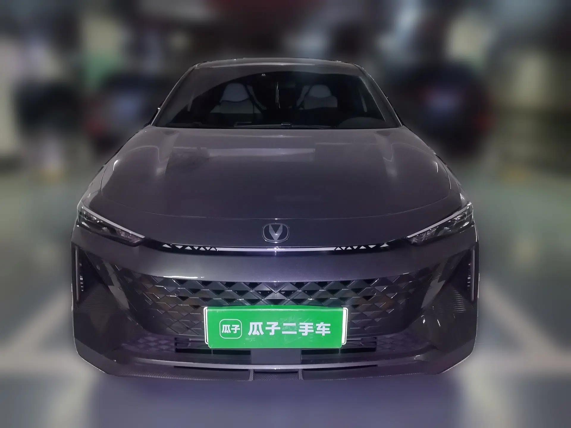CHANGAN UNI-V iDD 2024 Blue Whale Smart Electric iDD 136km Luxury Model — миниатюра 2
