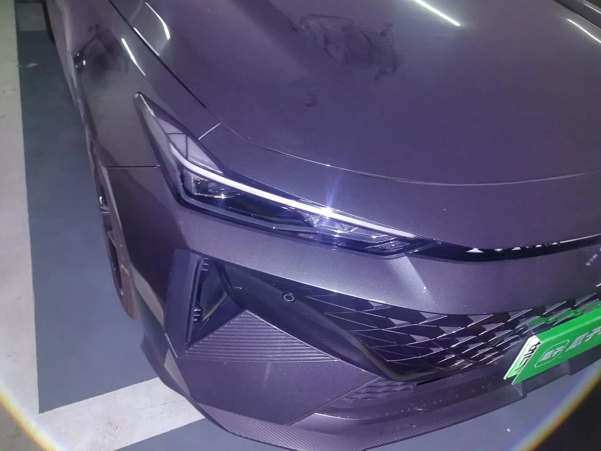 CHANGAN UNI-V iDD 2024 Blue Whale Smart Electric iDD 136km Luxury Model — миниатюра 7