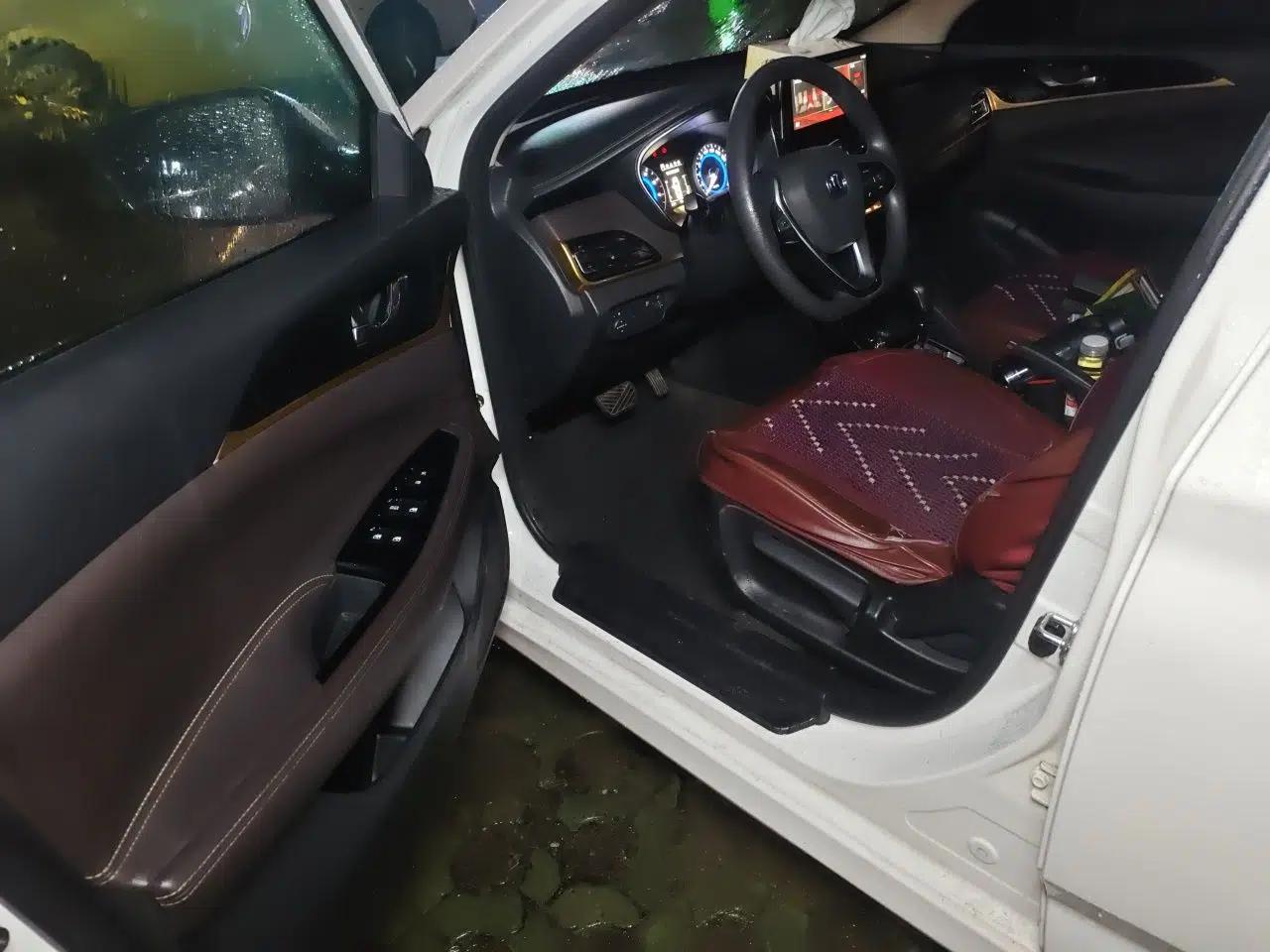 CHANGAN Eado DT 2018 1.6L Automatic Smart Enjoyment Model — миниатюра 16