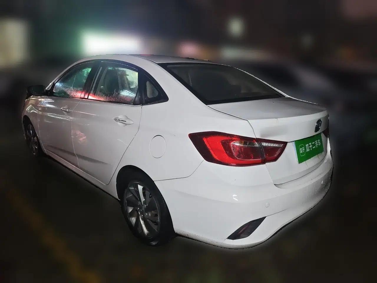 CHANGAN Eado DT 2018 1.6L Automatic Smart Enjoyment Model — миниатюра 4