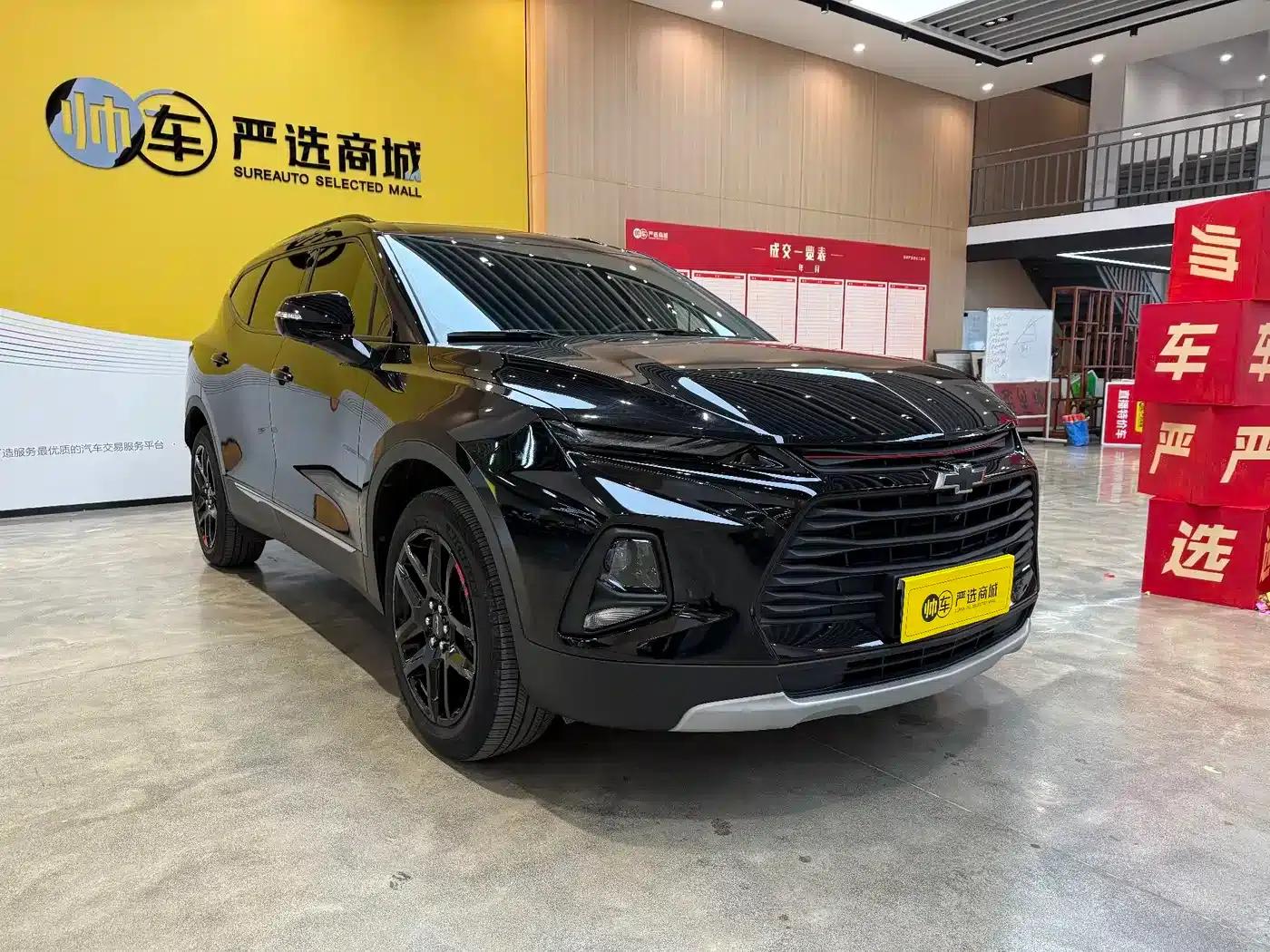 2022 Chevrolet Blazer Mild Hybrid 650T Redline 7-Seater Thunder Edition — миниатюра 3