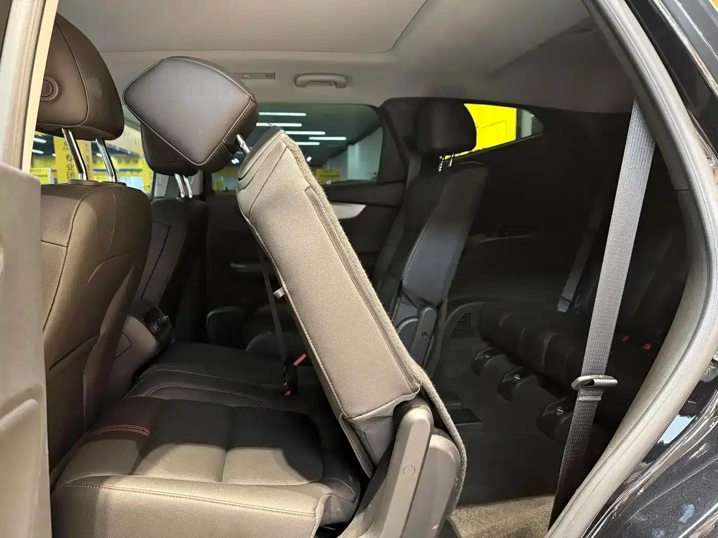 2022 Chevrolet Blazer Mild Hybrid 650T Redline 7-Seater Thunder Edition — миниатюра 9