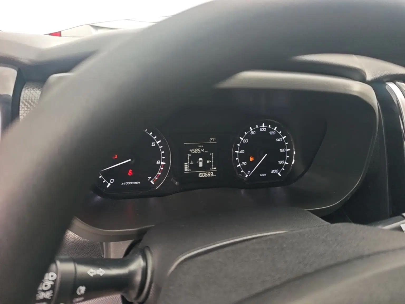 CHANGAN OSHAN X70A 2020 1.5L Manual Base Version — миниатюра 14