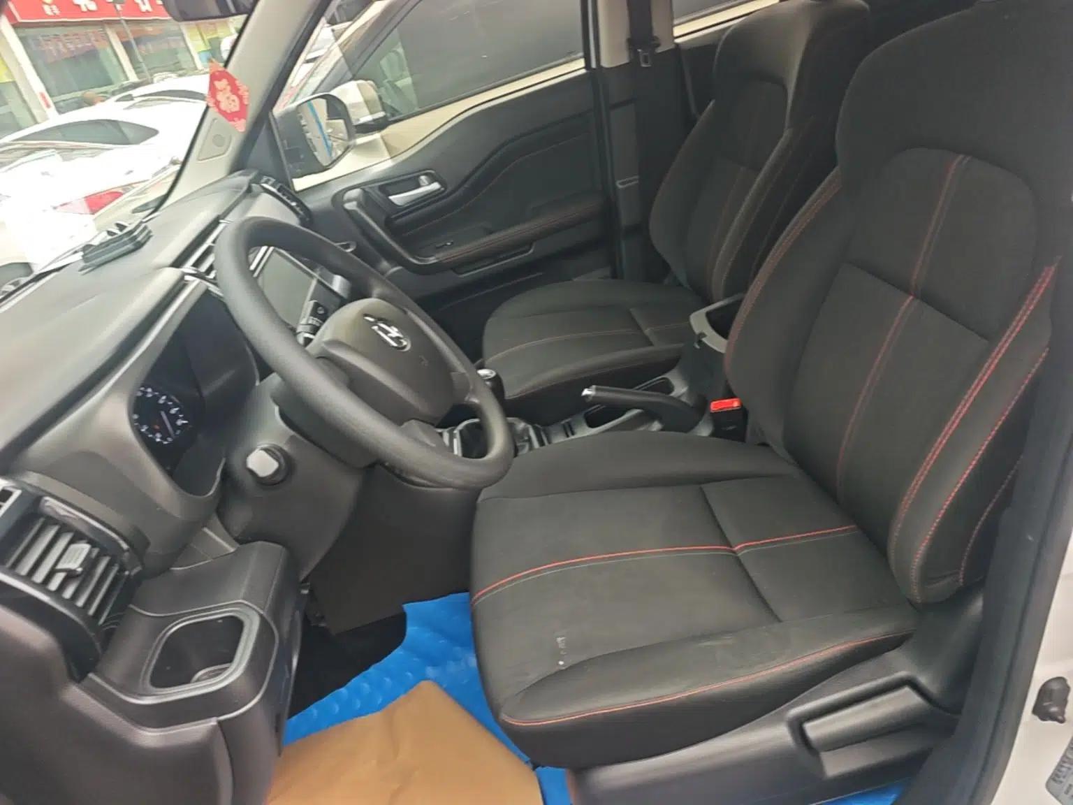 CHANGAN OSHAN X70A 2020 1.5L Manual Base Version — миниатюра 17