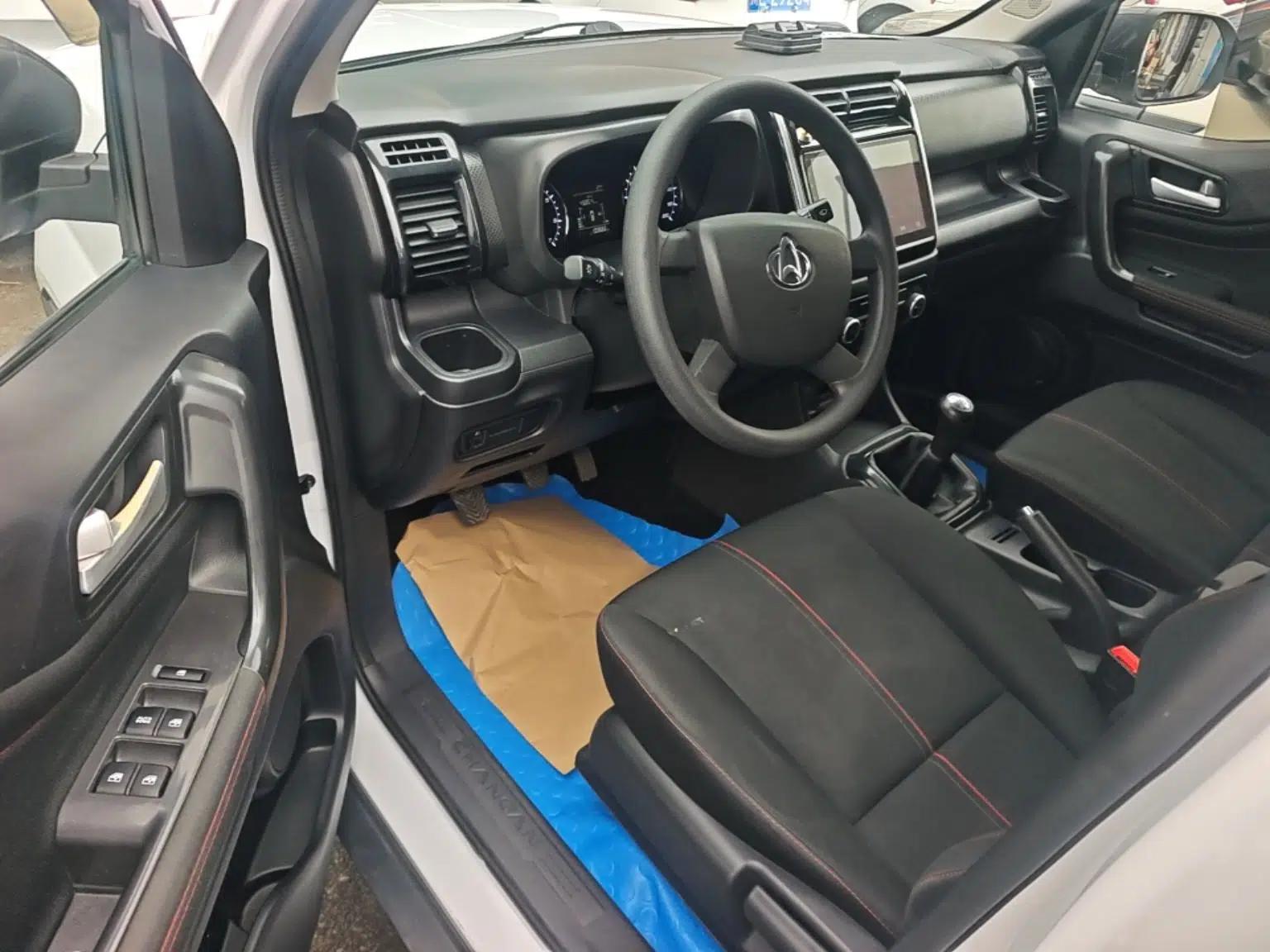 CHANGAN OSHAN X70A 2020 1.5L Manual Base Version — миниатюра 18