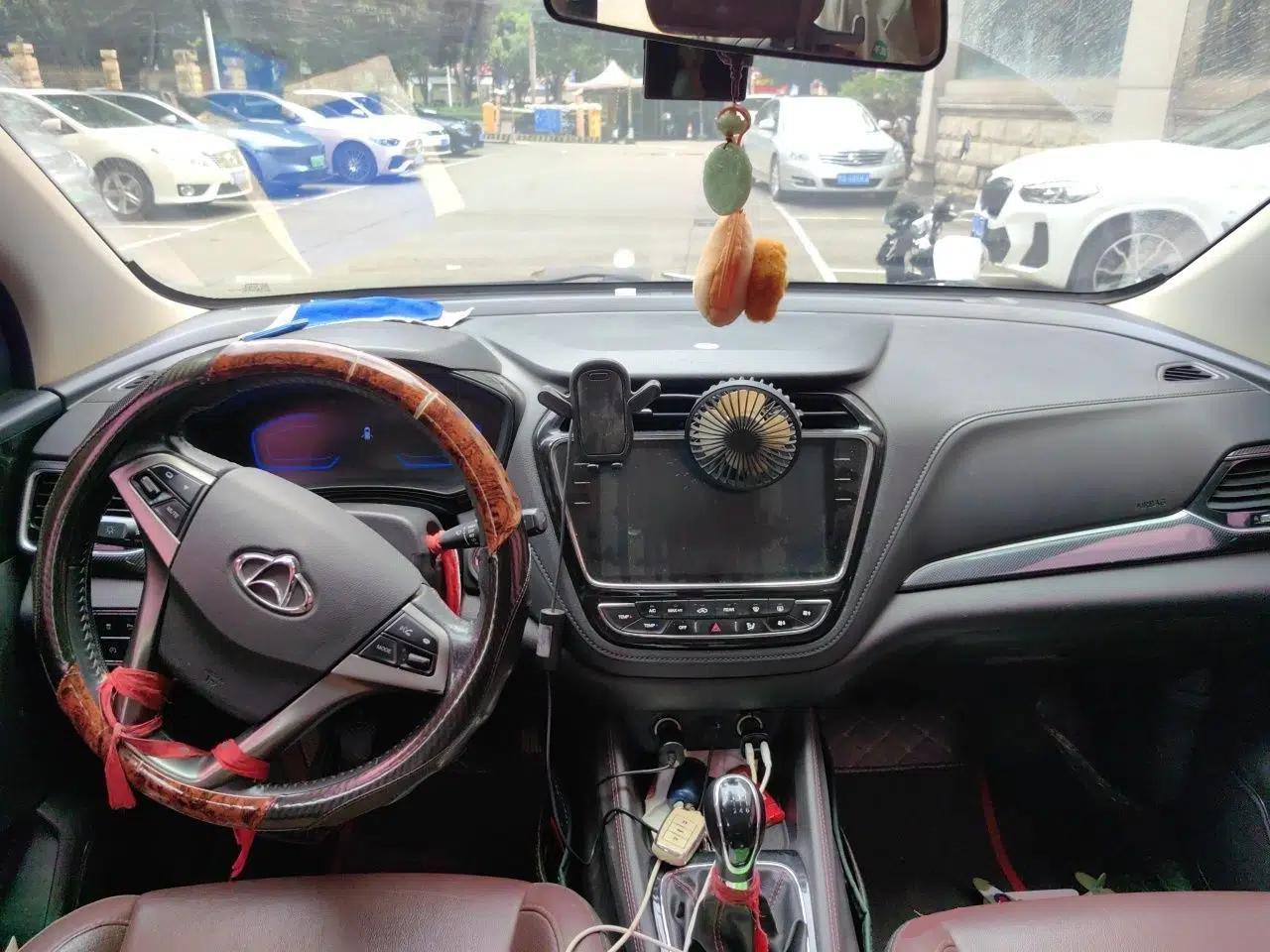 CHANGAN OSHAN A800 2017 1.5T Manual Luxury Model — миниатюра 9