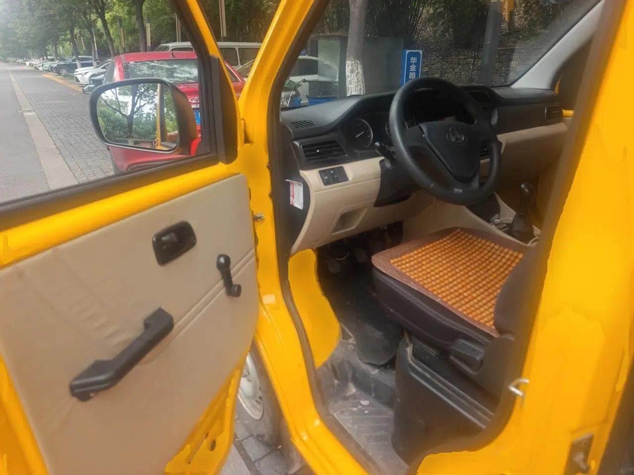 CHANGAN KUAYUE Xing V3 2023 1.3L Gasoline Standard Model 6-Seater Passenger Vehicle — миниатюра 16