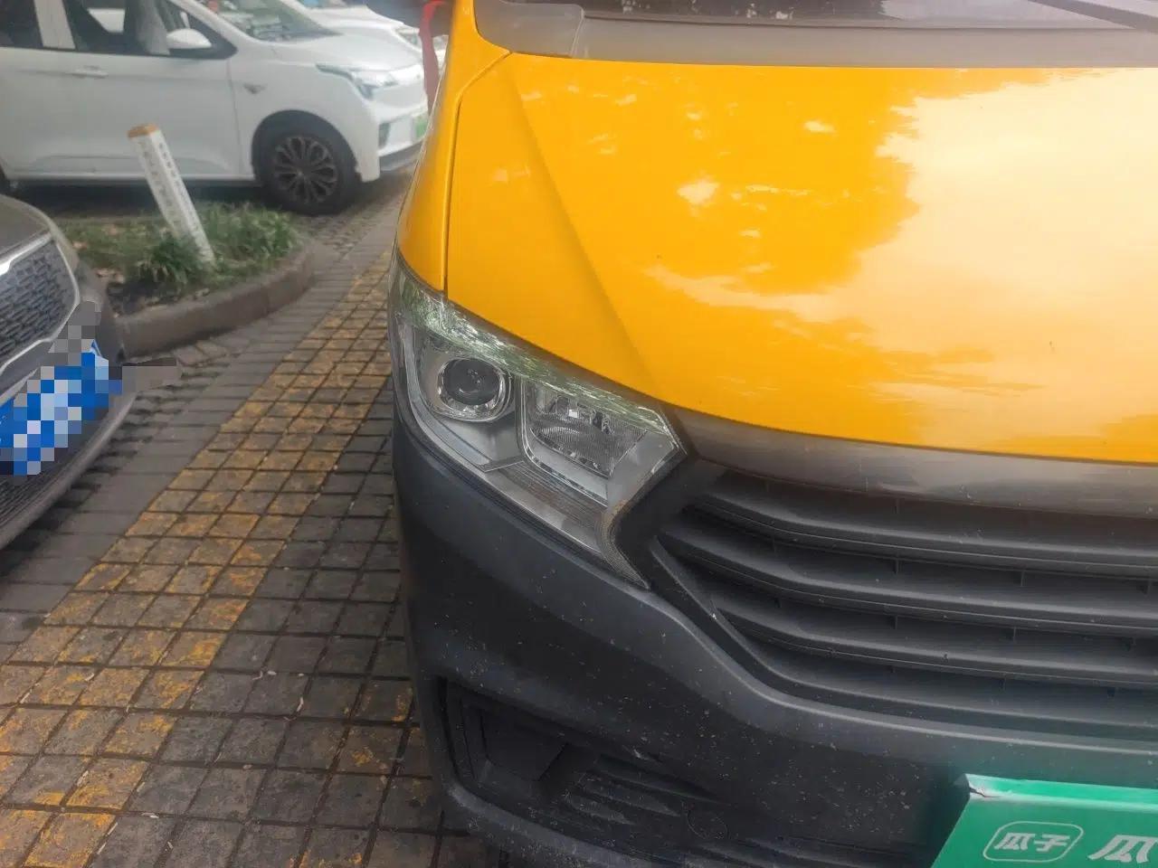 CHANGAN KUAYUE Xing V3 2023 1.3L Gasoline Standard Model 6-Seater Passenger Vehicle — миниатюра 7