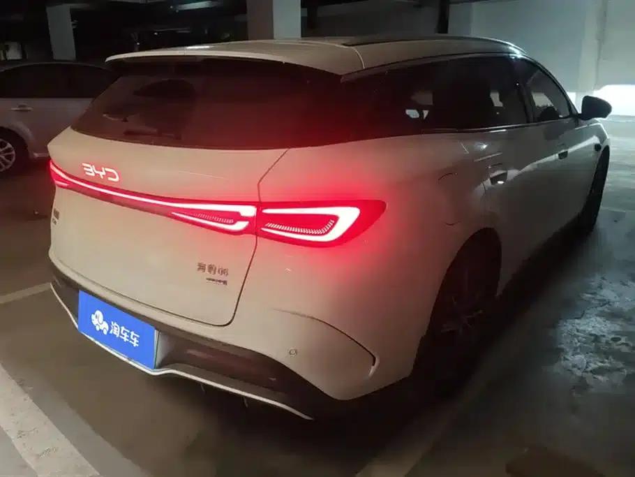 Seal 06 DM-i Touring Edition 2025 DM-i 150KM Premium Model — миниатюра 3