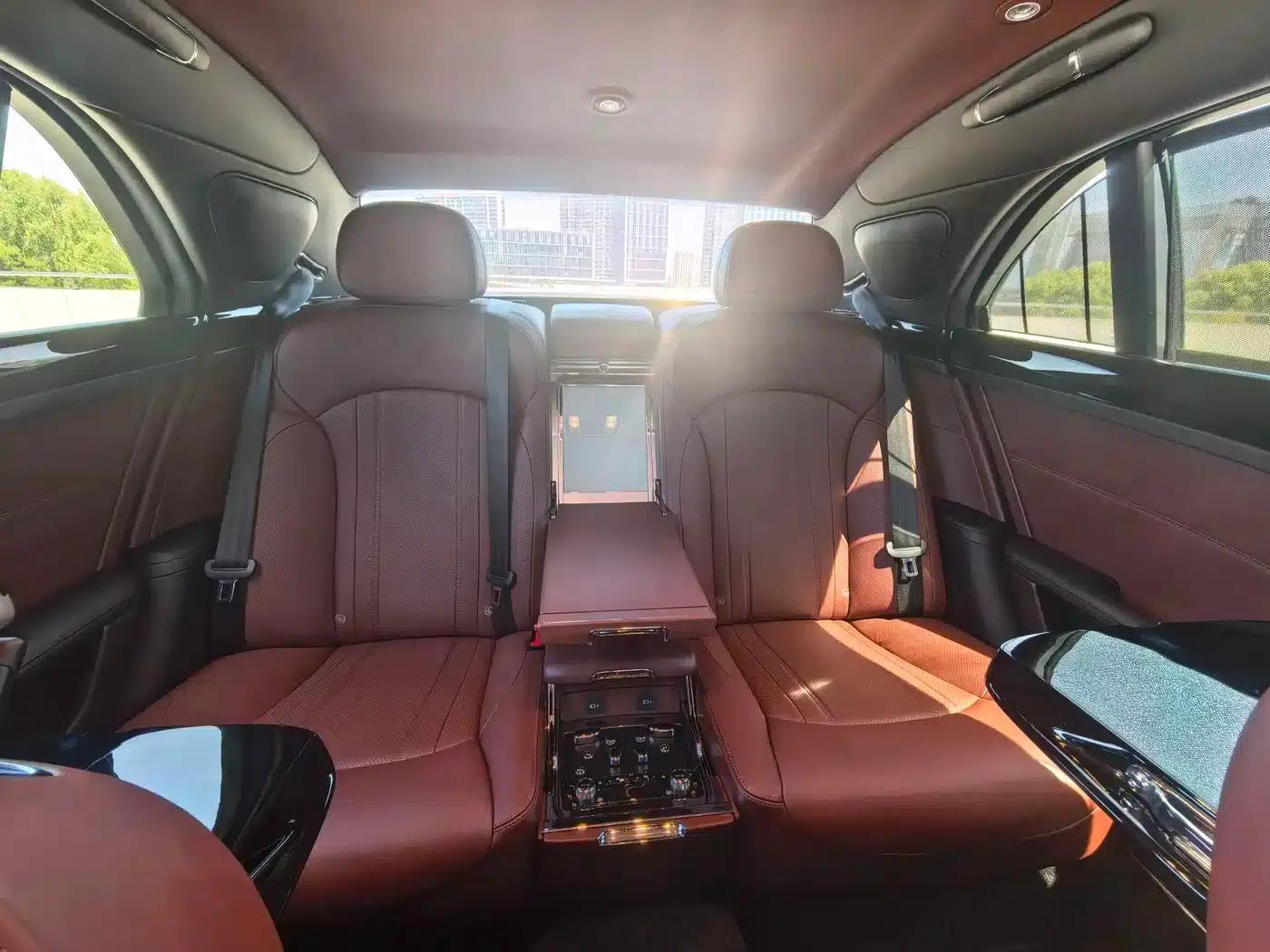 Mulsanne 2016 6.8T Standard Edition — миниатюра 13