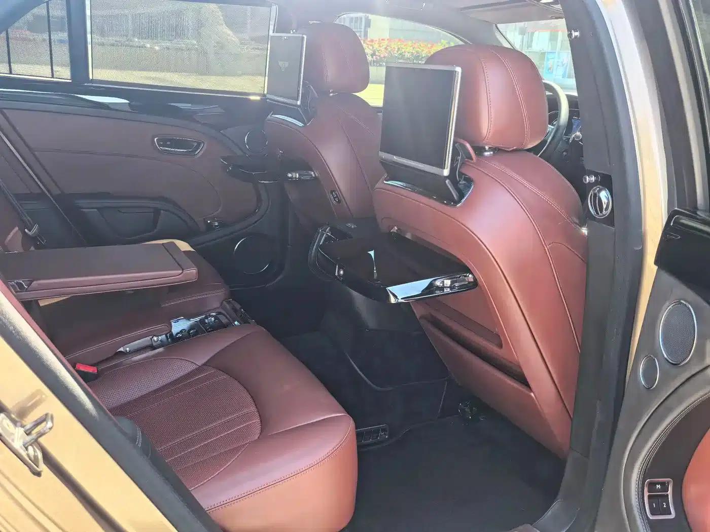 Mulsanne 2016 6.8T Standard Edition — миниатюра 16