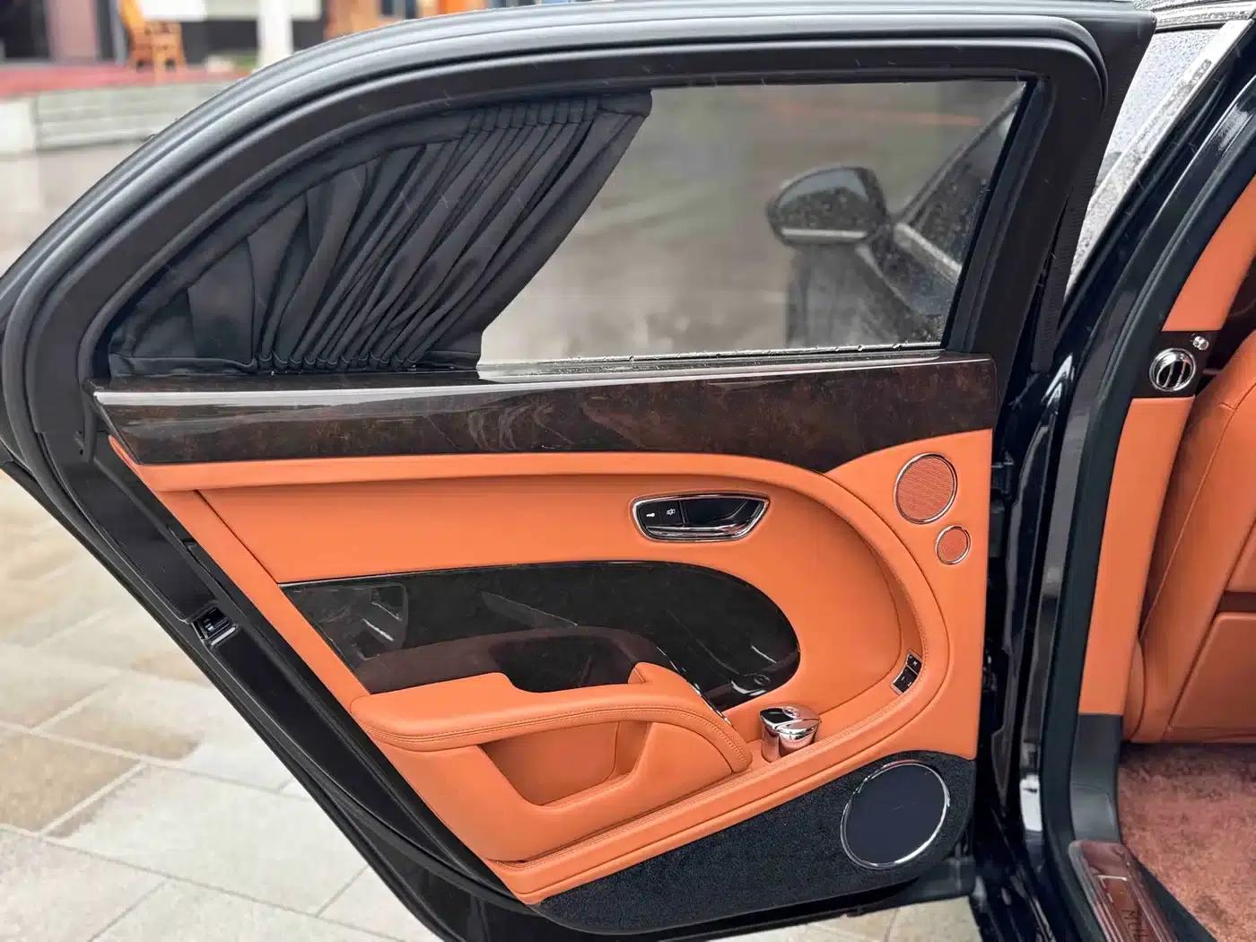 2013 Mulsanne 6.8T Mulliner Special Edition — миниатюра 14