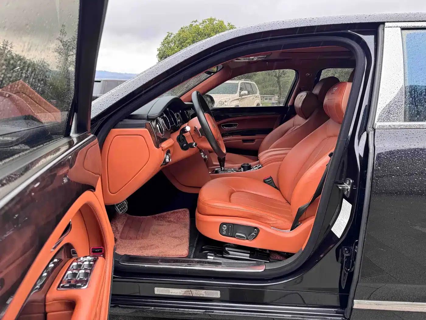 2013 Mulsanne 6.8T Mulliner Special Edition — миниатюра 15