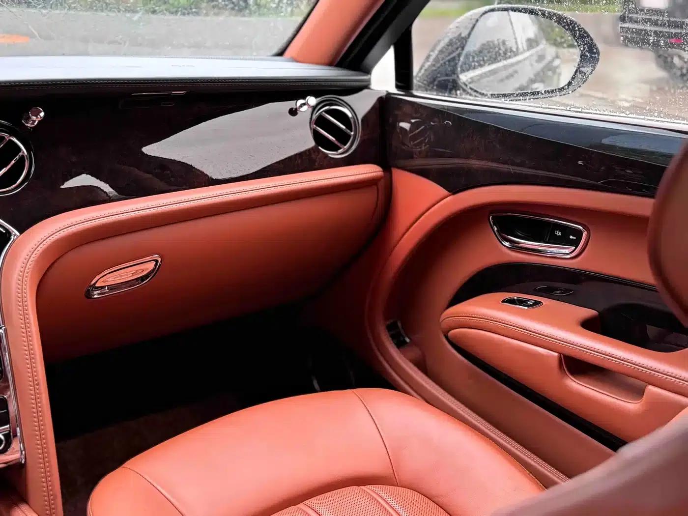 2013 Mulsanne 6.8T Mulliner Special Edition — миниатюра 7