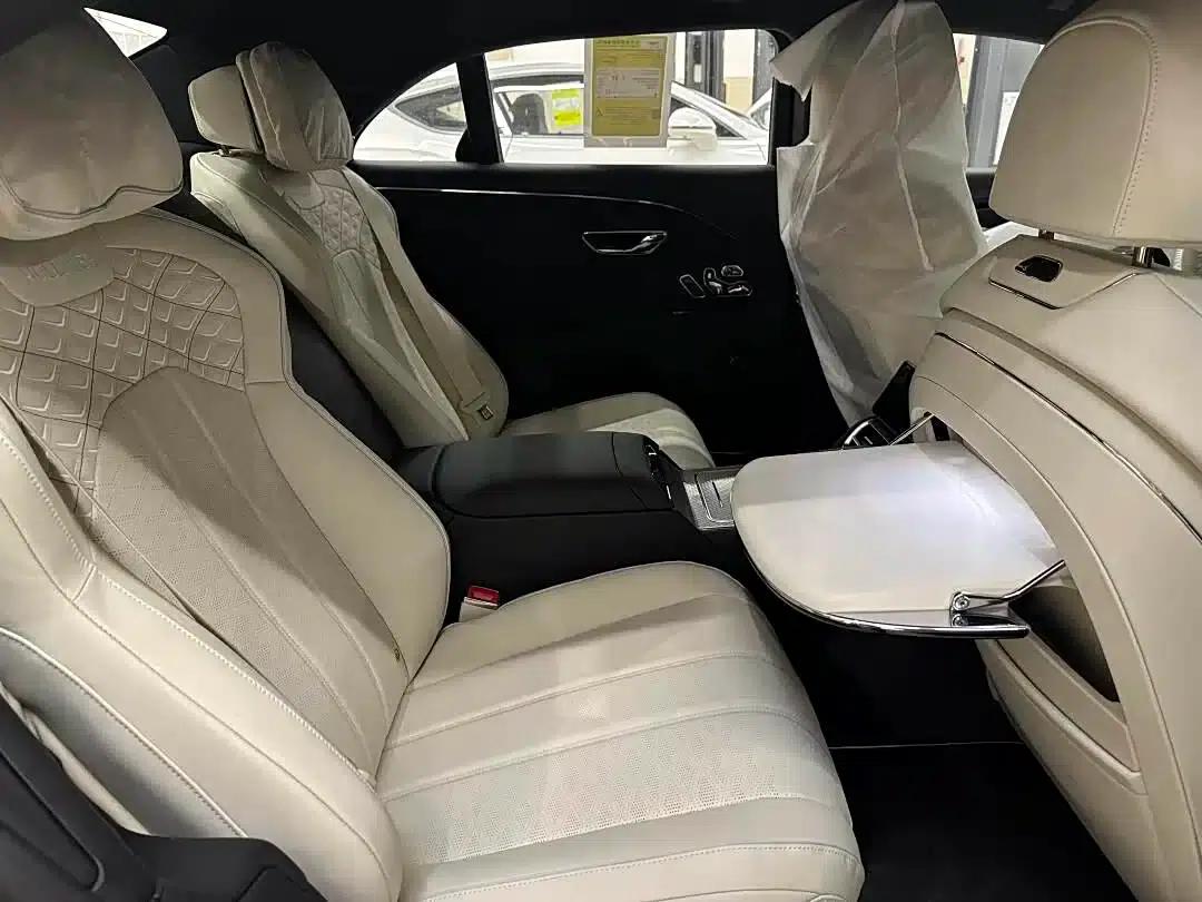 2026 Mercedes-Benz Flying Spur Plug-in Hybrid 4.0T V8 Mulliner — миниатюра 9