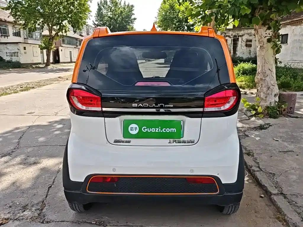 Baojun E100 2019 Model 250KM Smart Edition — миниатюра 6
