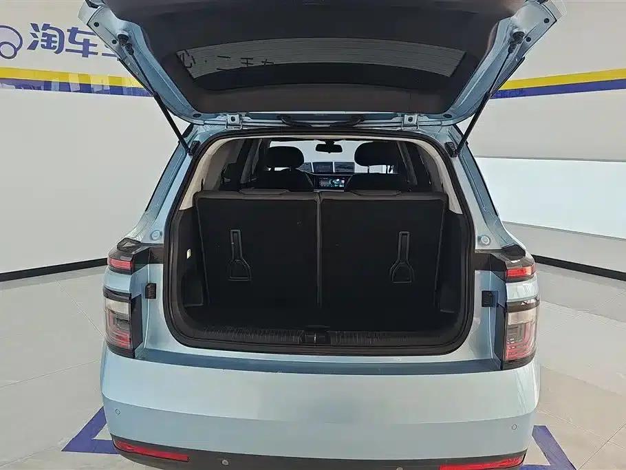 Baojun RM-5 2019 1.5L Manual Elite 7-Seater (24-Hour Online Service) — миниатюра 4