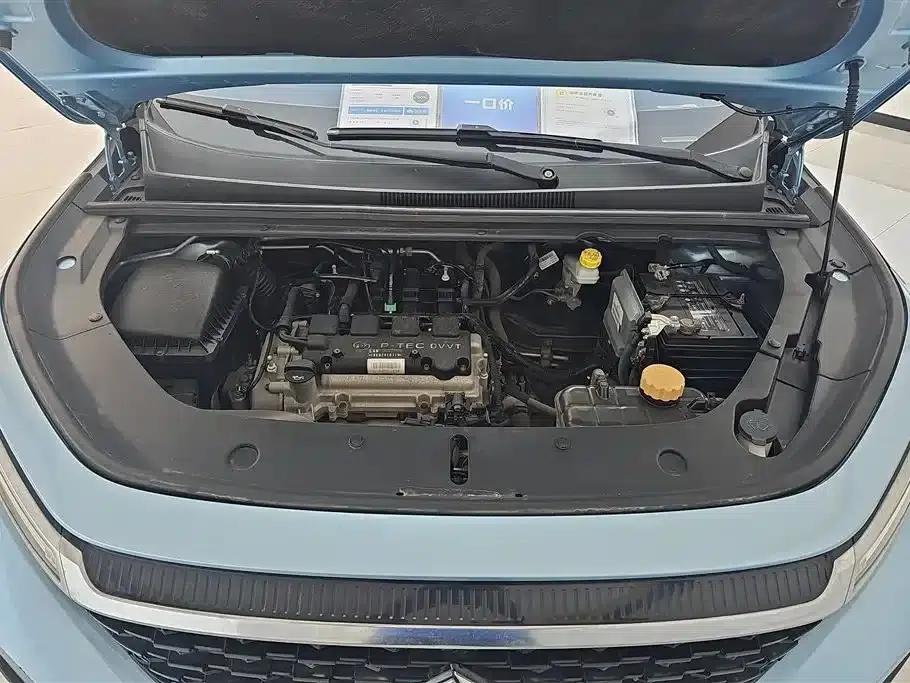 Baojun RM-5 2019 1.5L Manual Elite 7-Seater (24-Hour Online Service) — миниатюра 10